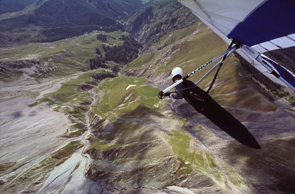 jay longden hang glider